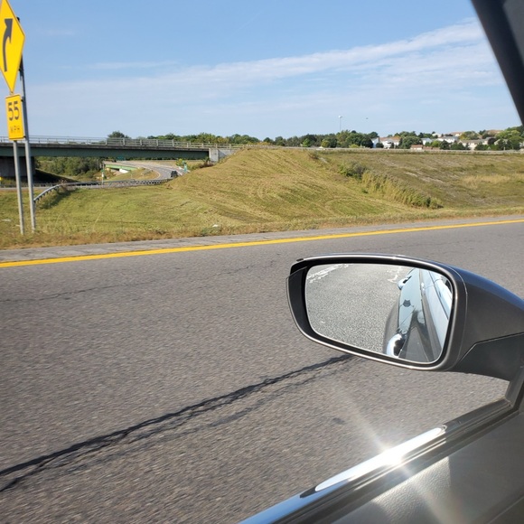 Hiiii…Welcome to my closet!!!! - Picture 10 of 16